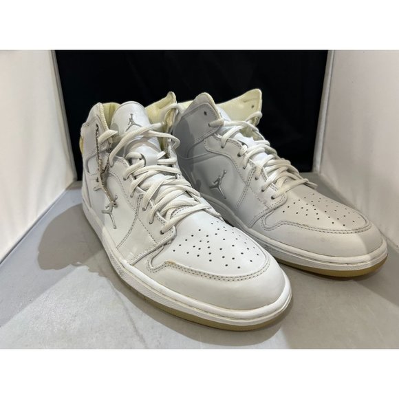 Jordan 1 Retro White Chrome (2002) Men's 306000 101 Size 11.5 **Like New** - Picture 5 of 9